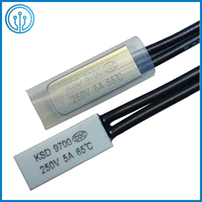 KSD9700 प्लास्टिक बायमेटल तापमान स्विच AC125V बायमेटल थर्मोस्टेट तापमान नियंत्रण